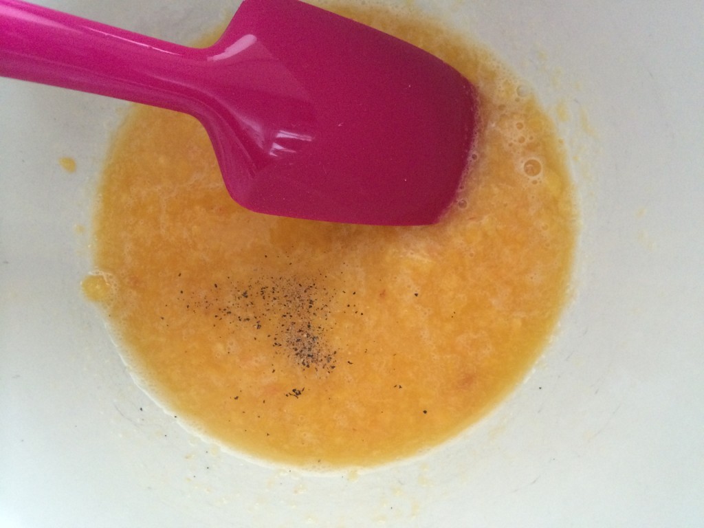 #FirstBites Peppery Peach Purée from teeny tiny foodie