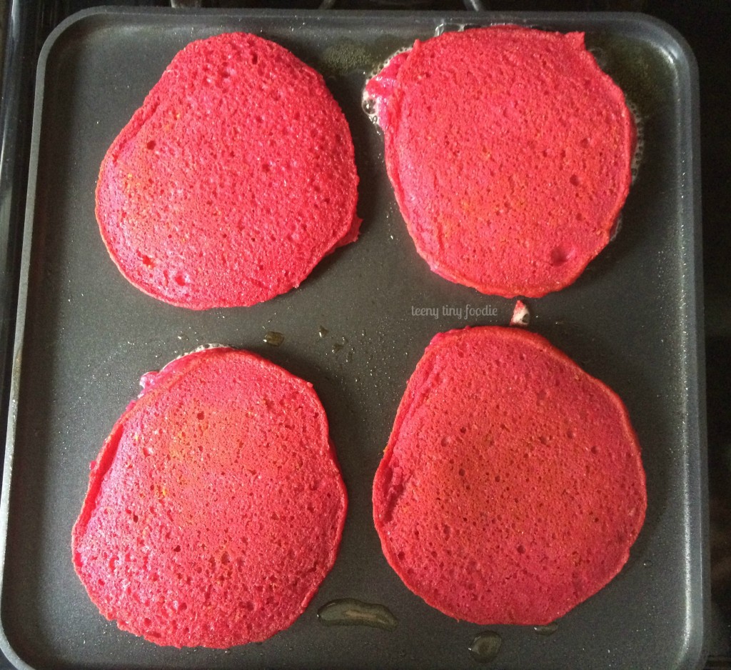 Pink Pancakes from teeny tiny foodie are a #naturally dyed #chemicalfree treat you can make for #Valentine's Day or any time you want a tasty pink treat!