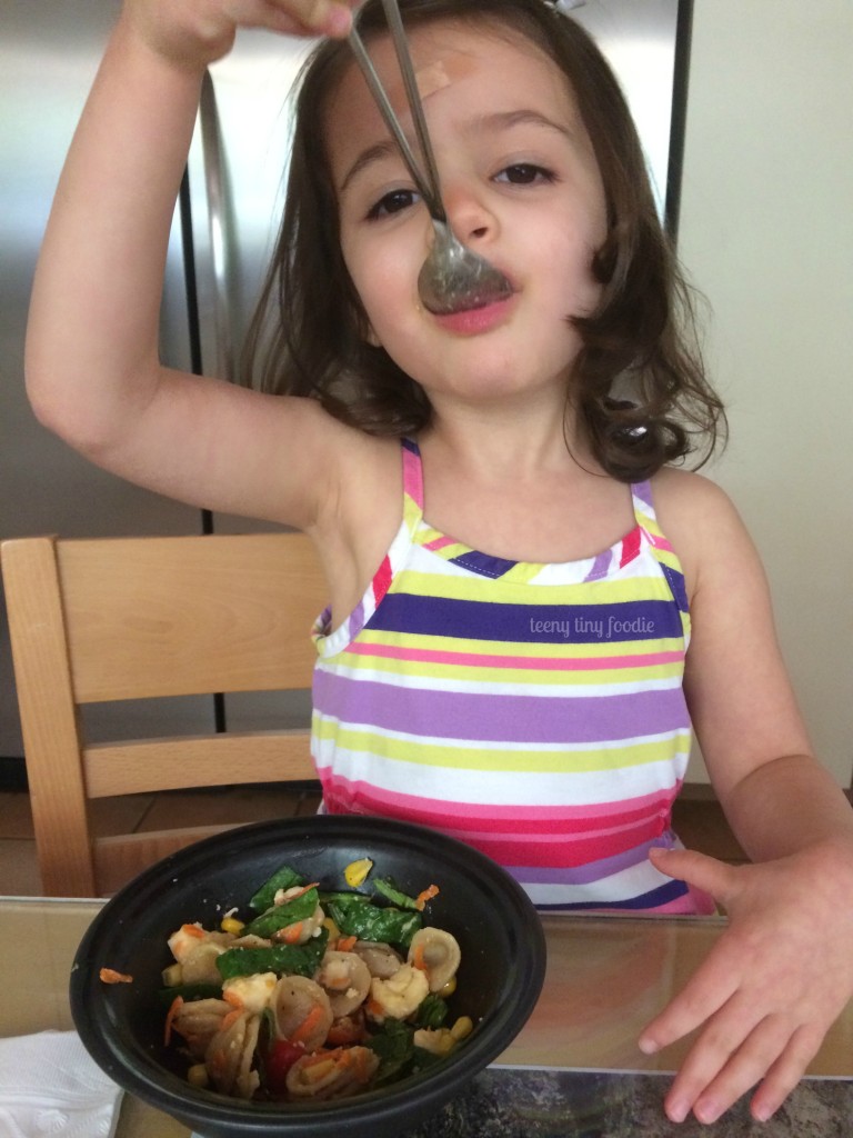 Rainbow Pasta from teeny tiny foodie is an #easy, #healthy, #delicious #recipe your kids can help you make! #vegetarian #kidsinthekitchen #toddlerscancook