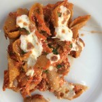 Baked Veggie Pasta from teeny tiny foodie is packed with #vegetables and #wholegrains. This #pasta dish is a crowd pleasing #east #recipe that even your toddler will gobble up.